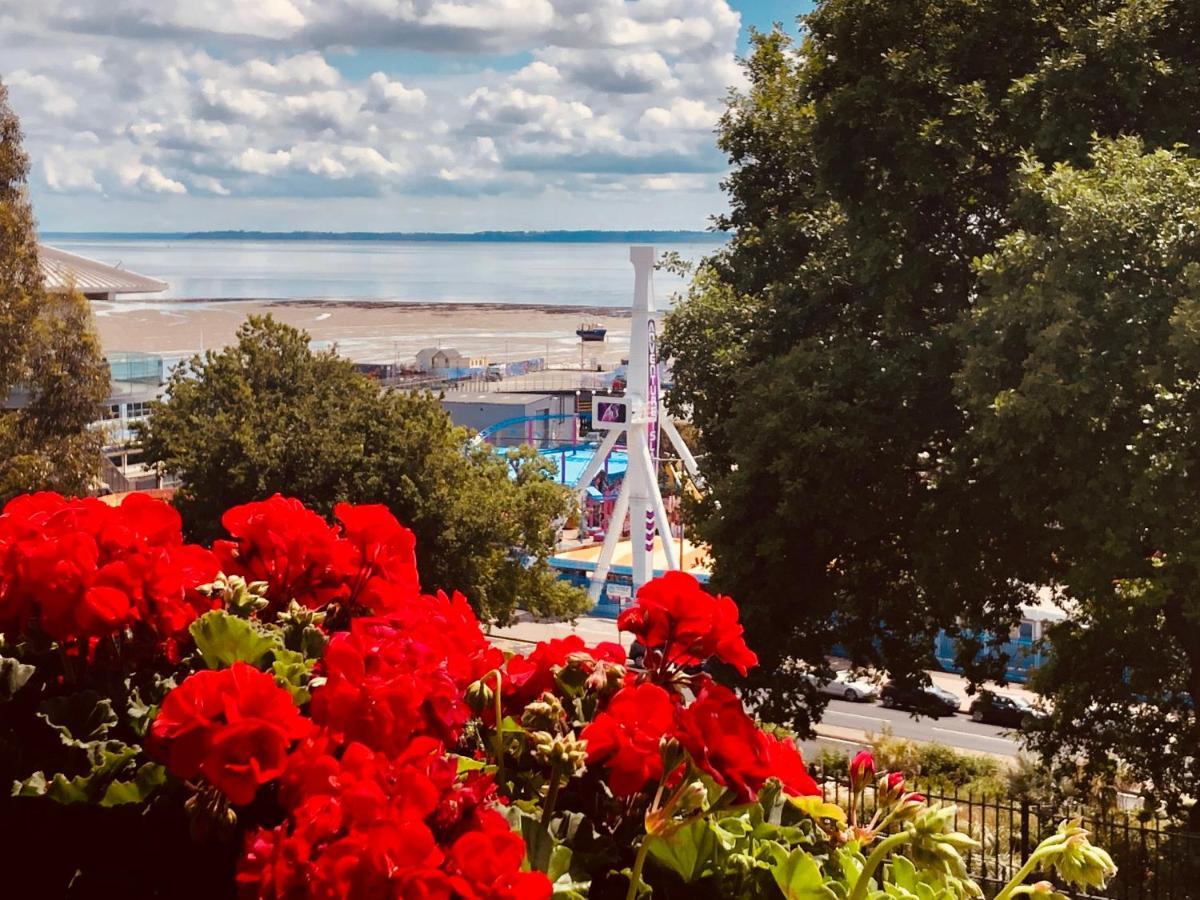 Pier View Self Catering Luxury Apartments Southend-on-Sea Dış mekan fotoğraf